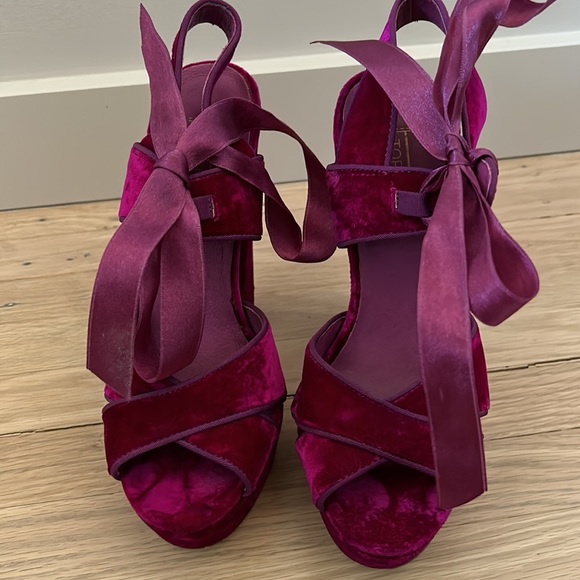 Hot Pink Velvet Platform shoes - top shop - Picture 2 of 7
